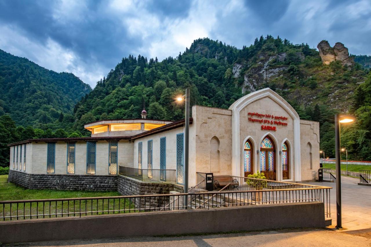 New Sairme Hotel Exterior foto